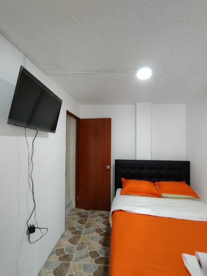 Hotel Bogota Airport Bagian luar foto